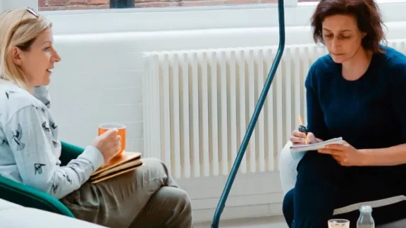 Who is Qualified to Act as a British Citizenship Referee?