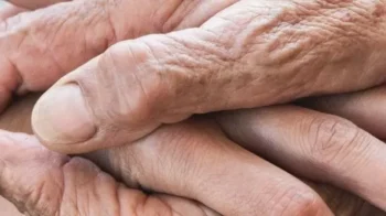 How to Bring Elderly Parents to the UK