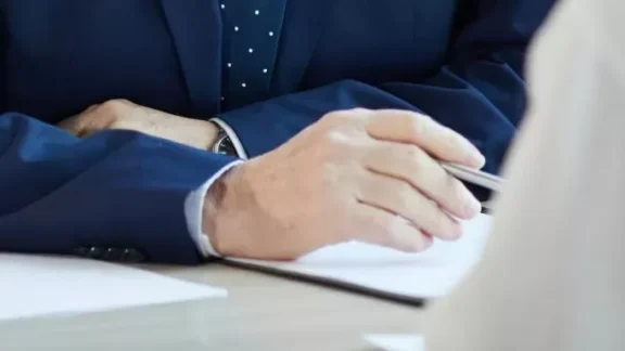 How to Convert Dependant Visa to Work Permit In the UK