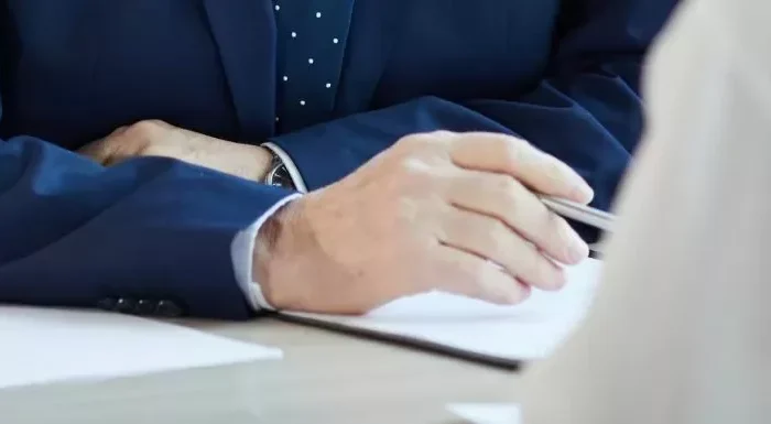How to Convert Dependant Visa to Work Permit In the UK