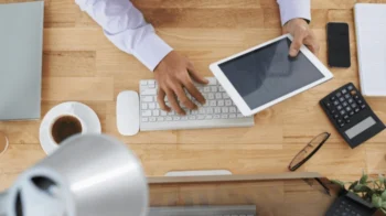 foreign employee working in the uk through uk skilled worker visa