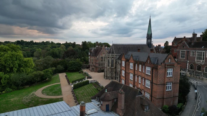 school grounds representing uk student sponsor licence
