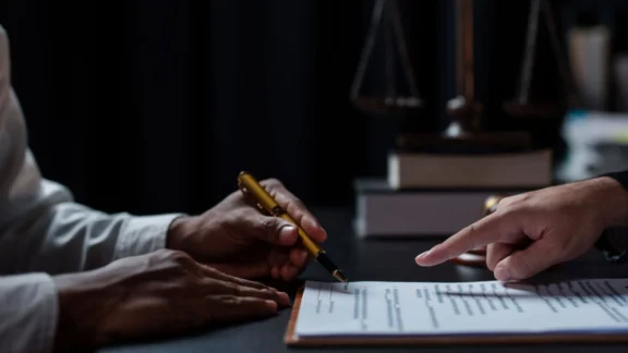 Apply for a UK Spouse Visa with a Criminal Record